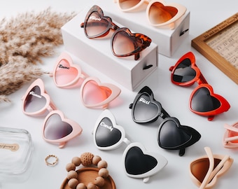 Custom Bridal Party Heart Shaped Sunglasses,Personalised Bridesmaid Gifts,Party Souvenirs,Personalized heart-shaped glasses