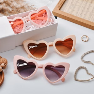 Custom Bridal Party Heart Shaped Sunglasses,Personalised Bridesmaid Gifts,Party Souvenirs,Personalized heart-shaped glasses zdjęcie 8