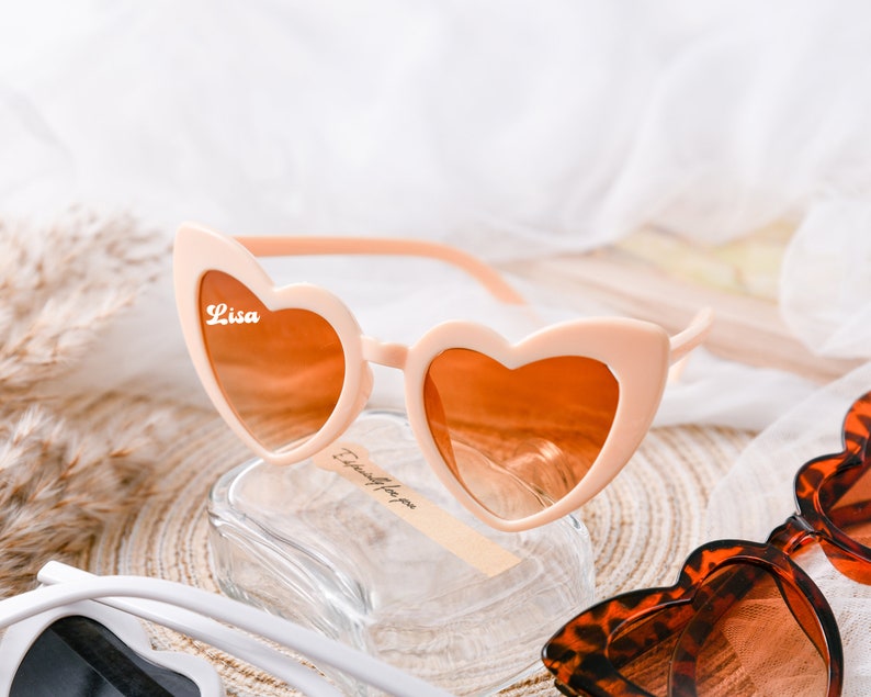 Custom Bridal Party Heart Shaped Sunglasses,Personalised Bridesmaid Gifts,Party Souvenirs,Personalized heart-shaped glasses zdjęcie 7