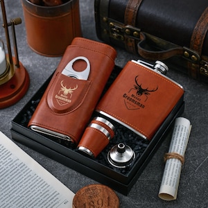 Personalized Leather Humidor, Flask with Cups, Groomsmen Gifts, Customized Cigar Trave