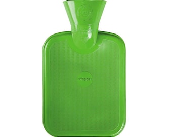0.8 Litre Green Double Ribbed Hot Water Bottle Without Cover by Sanger Perfect For Relaxation, Keeping Warm and Pain Relief