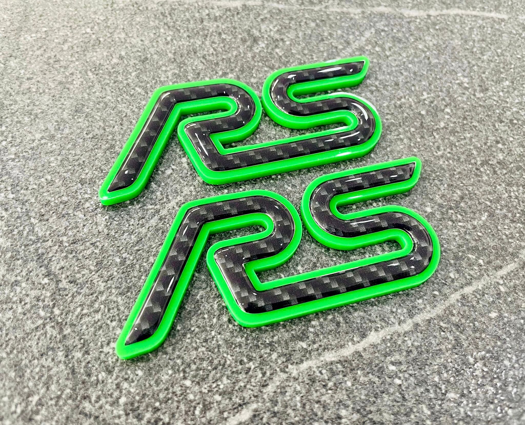 Badges RS En Gel 3D Pour Ford Focus RS MK3 - Avant Et Arrière - Couleur Rouge (personnalisable)