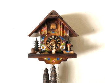 WORKING! Lovely, vintage chalet style cuckoo clock. Nighttime shutoff!! Made by D. Hones is Titisee-Neustadt Germany. 1 year warranty!!