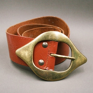 Vintage 80s BELT LEATHER WOMAN/Brown leather/Special buckle/Wide belt/The hip belt/Rare belt/Brass belt/Boho belt/Gift for her image 1