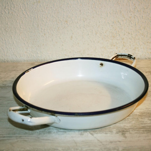 Vintage 1950's White with blue Trim Enamelware, Omelet Size Pan with Side Handles, Great Enamel Usable Kitchen Decor
