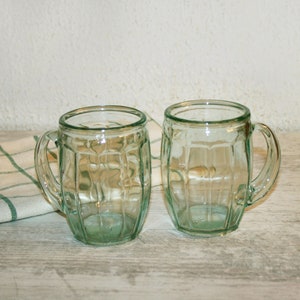 Glass Green color mugs, set of 2, tableware, antique beer glasses, retro mug, mug with handle, home decor, Made in Italy, gift for him