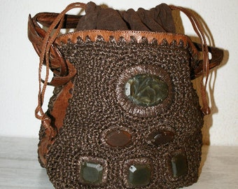 80er Jahre Braune UMHÄNGETASCHE AUS LEDER, hergestellt in Italien, Alltagstasche, Geschenk für sie, Luxustaschen, Damentaschen, geräumige Tasche