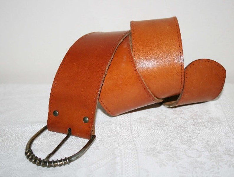 Vintage 80s BELT LEATHER WOMANBrown leatherSpecial buckleWide beltThe hip beltRare beltBrass beltBoho beltGift for her