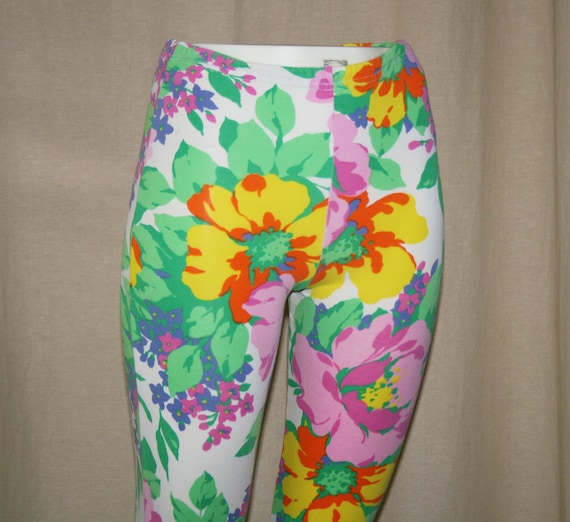 ITALIAN Vintage 80s, Colorful Floral Print Leggings, Gym Pants, Yoga gift  for Her Leggings Summer Pants 