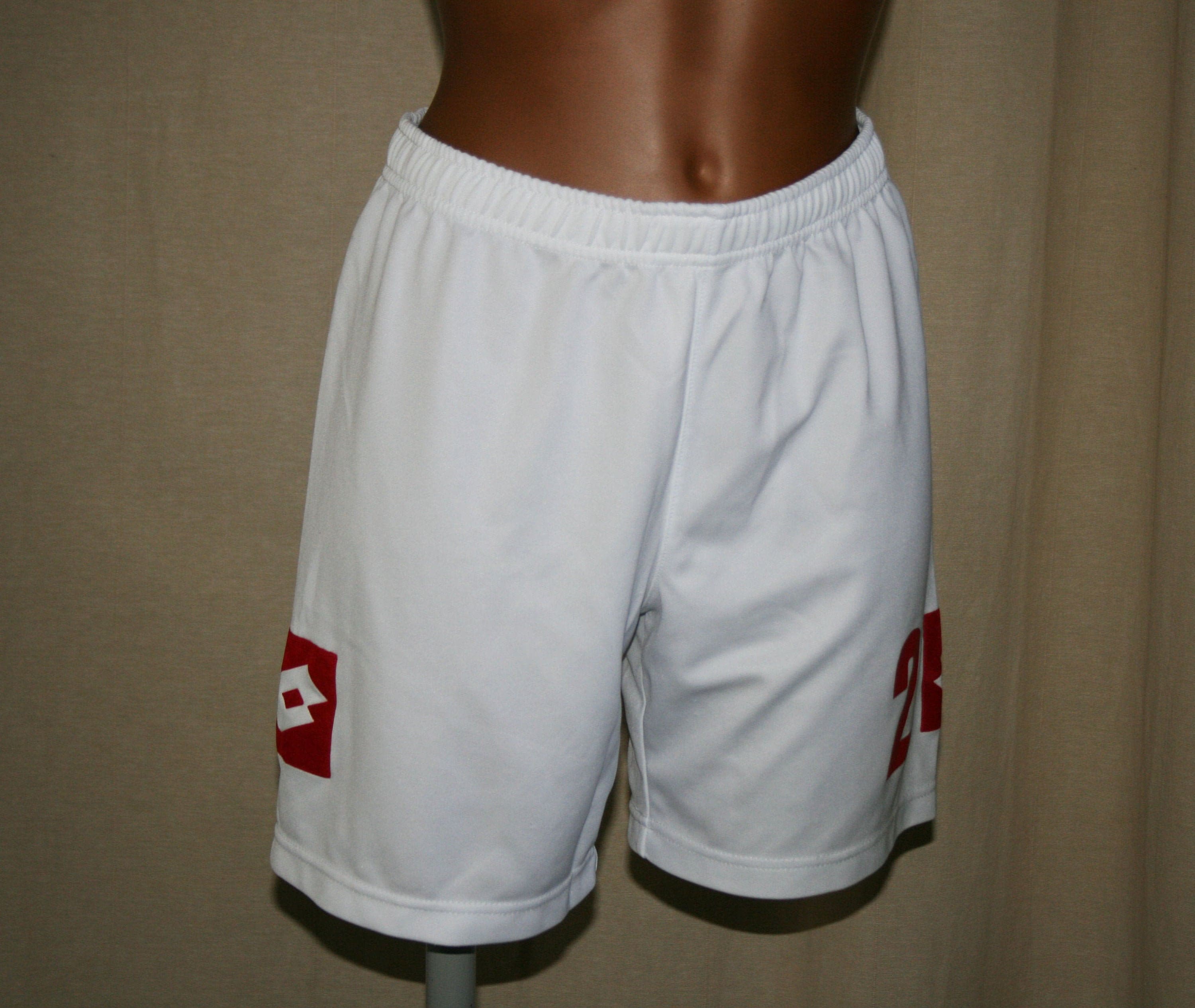 Lotto shorts deals