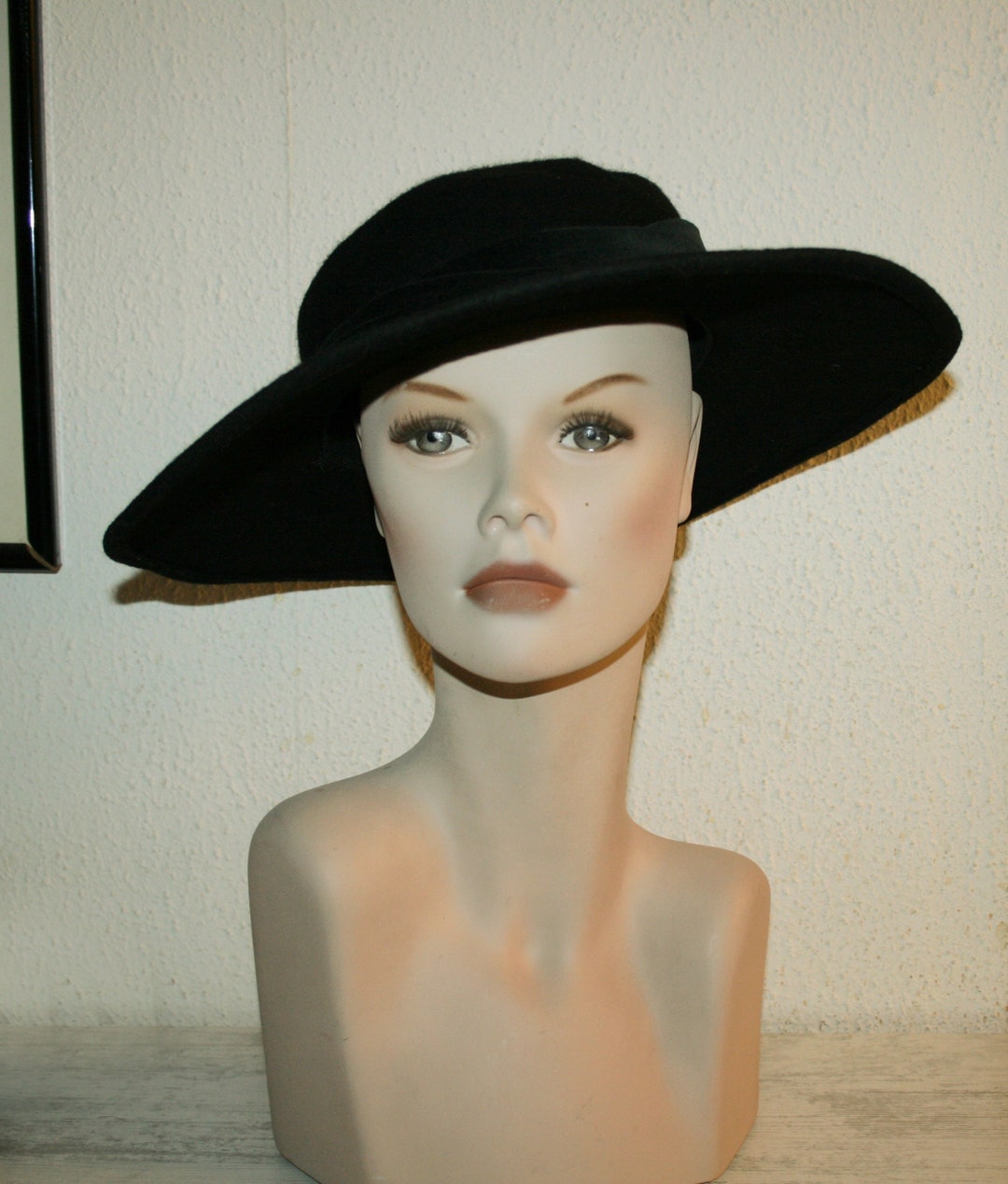 Italian Vintage Large Black Felt Hat, 1980s Fashion Wool Hat Felt Hats