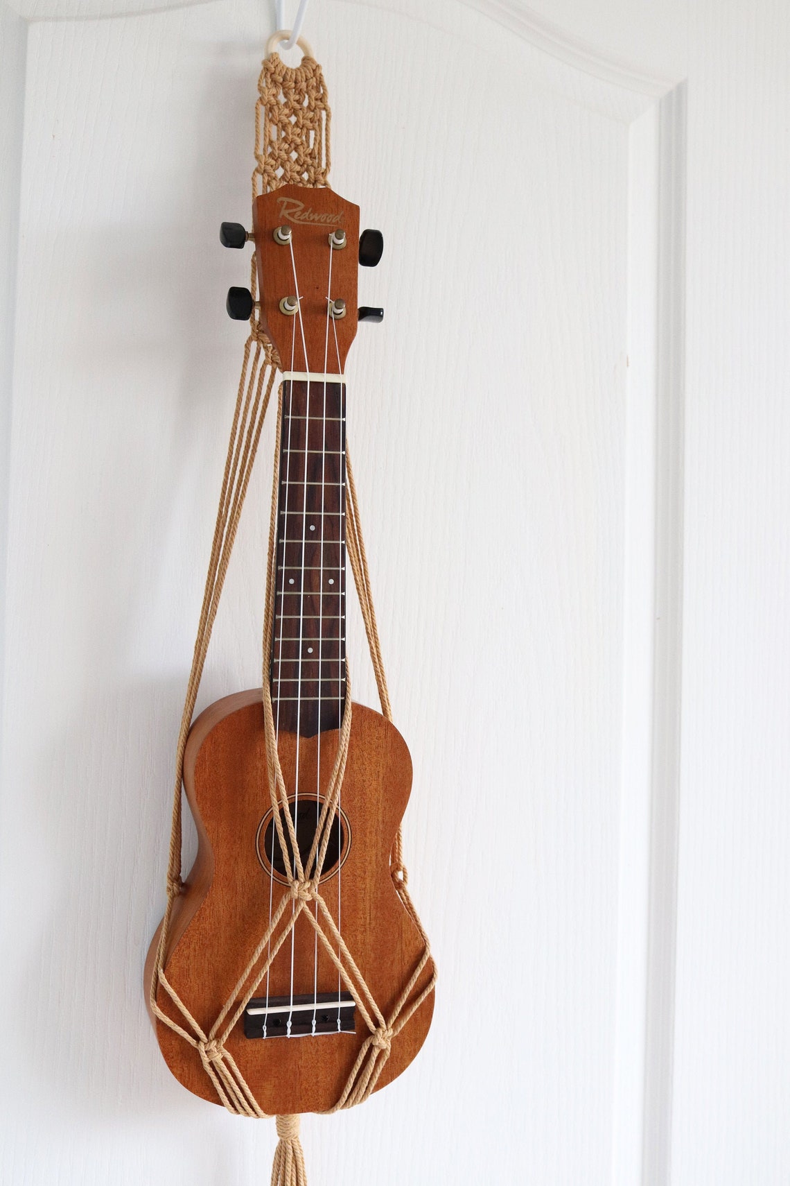 Macrame Ukulele Wall Hanger Ukulele Stand Guitar Wall Decor Etsy