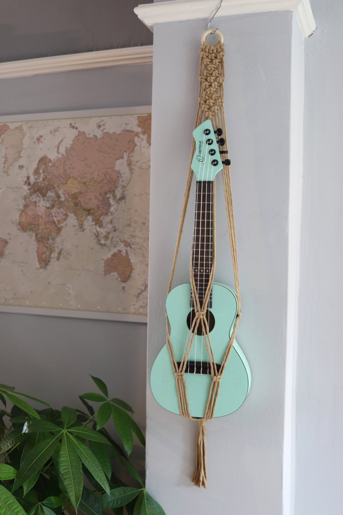 Macrame Ukulele Wall Hanger Ukulele Stand Guitar Wall Decor Etsy