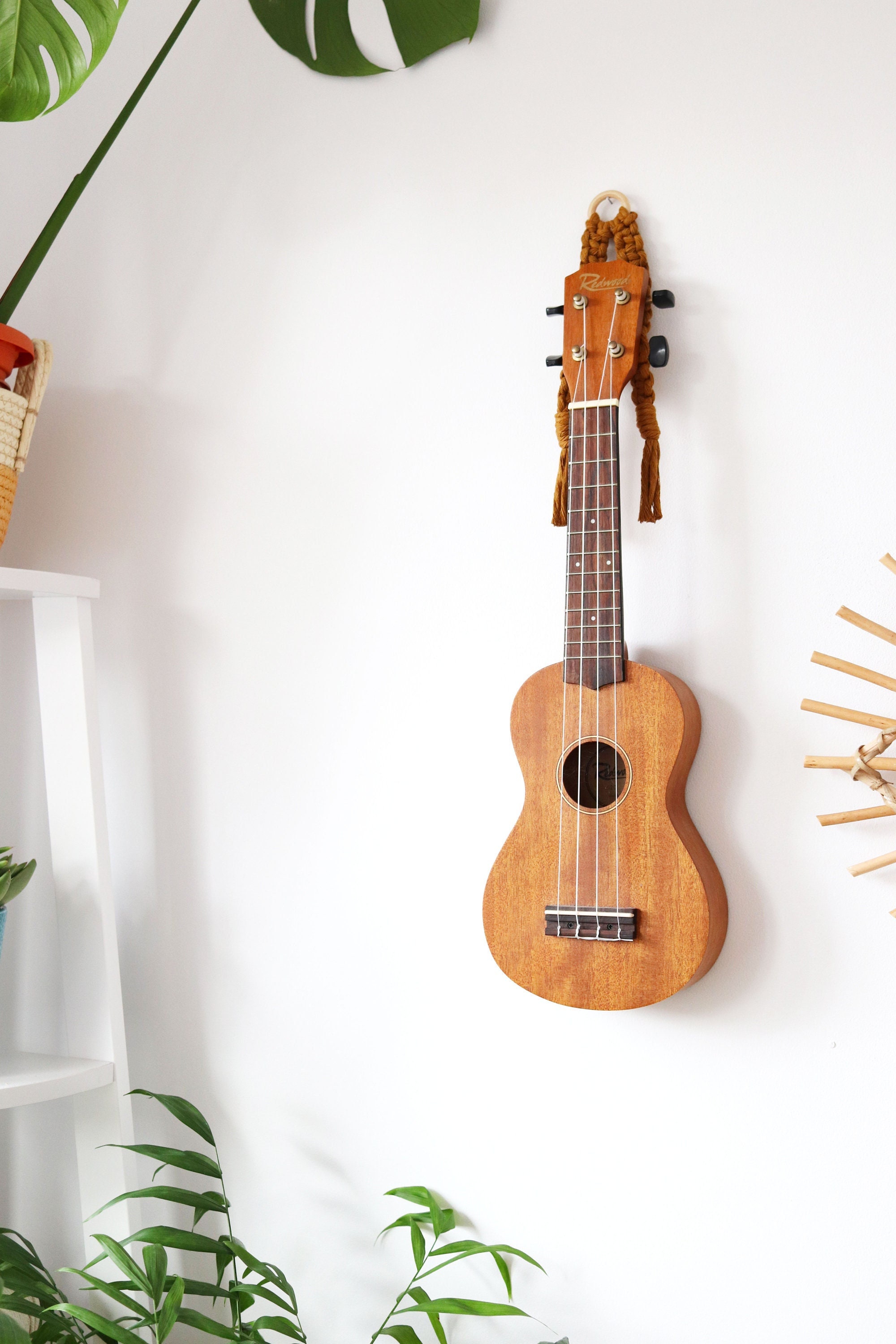 Médiator pour guitare en bois personnalisé + coffret cadeau, Concevez un  présent unique