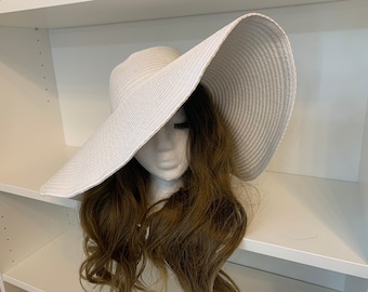 SALE!Oversized Straw Sunhat. 6 Inch Brim Summer Hat. Summer Hat for Women. Wide Brimmed Straw Hat. Women Beach Hats.Kentucky Derby Hat