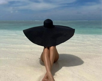 VENTE ! Chapeau de soleil disquette géant. Chapeau de paille géant de 80 cm/32 pouces de diamètre. Chapeau de paille à larges bords. Chapeaux de plage pour femmes. Chapeau de paille oversize