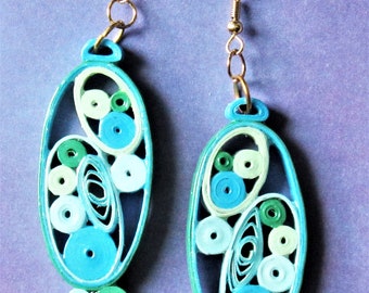 Handmade quilled jewelry, paper earrings, quilled earrings, paper jewelry, circle earrings, light weight earrings, unique earrings