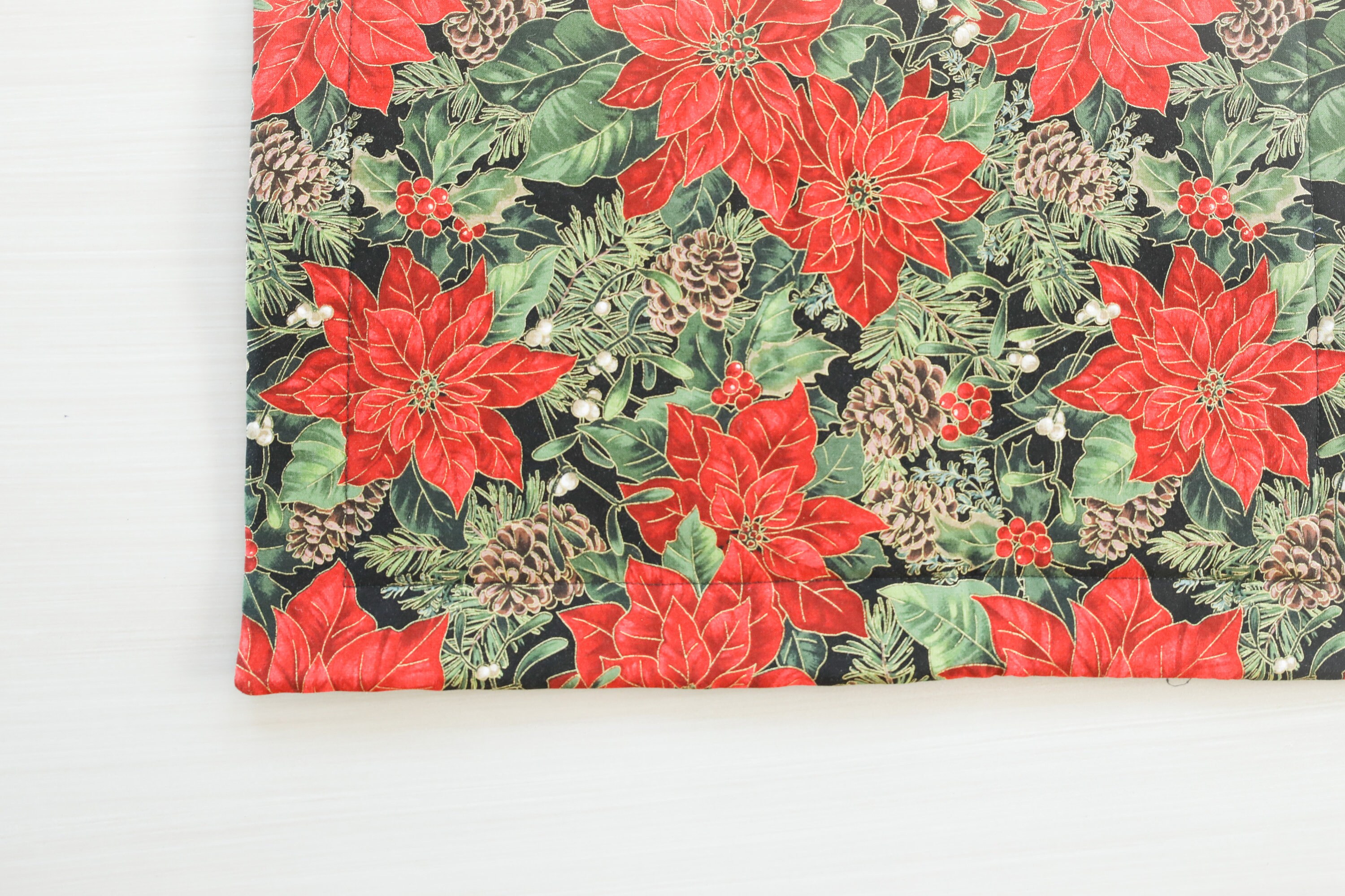 Poinsettias Quilted Placemat Dinner Placemat Place Setting Etsy