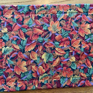 Fall Leaves Autumn Quilted Placemat | Autumn leaves, Thanksgiving placemats, table setting, kitchen, fall placemat, dinner, Thanksgiving