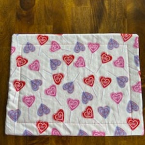 Hearts, suckers of love Quilted Placemat | Valentine&#39;s Day placemat, Valentine placemat, Hearts, Washable Placemat, Heart Mat, Love Hearts.