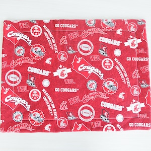 WSU Quilted Placemats - Washington State University Placemat, sports team placemat, Go Cougs, Football, table setting, kitchen, Cougars