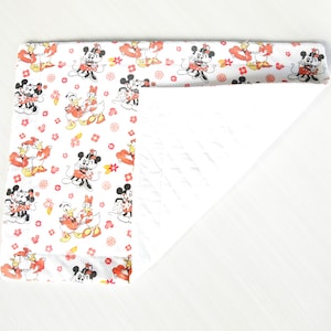Mickey Minnie Valentine Hearts & Flowers Quilted Placemat | Valentine&#39;s Day placemat, Love, Mickey Minnie, Flowers, Hearts, Valentine Dinner