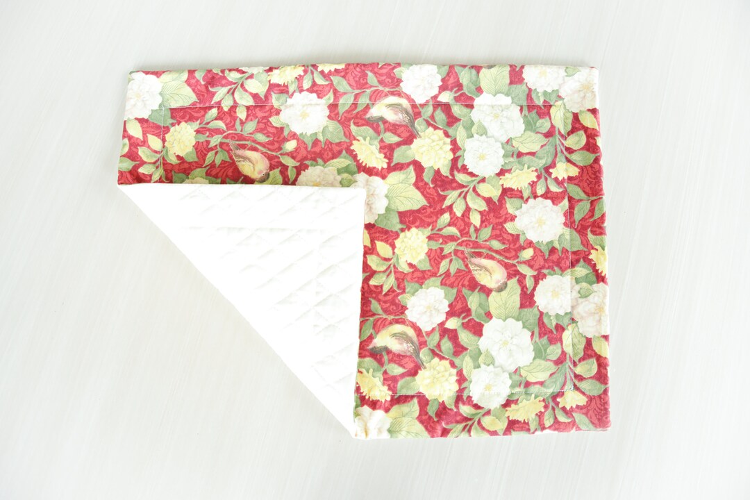 Red Floral Quilted Placemat, table decor, custom placemat, spring decor