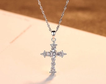 En soldes! Pendentif croix en cristal délicat avec chaîne en argent sterling 925 réglable Collier de demoiselle d'honneur de mariage Superposition 4Ever Collier