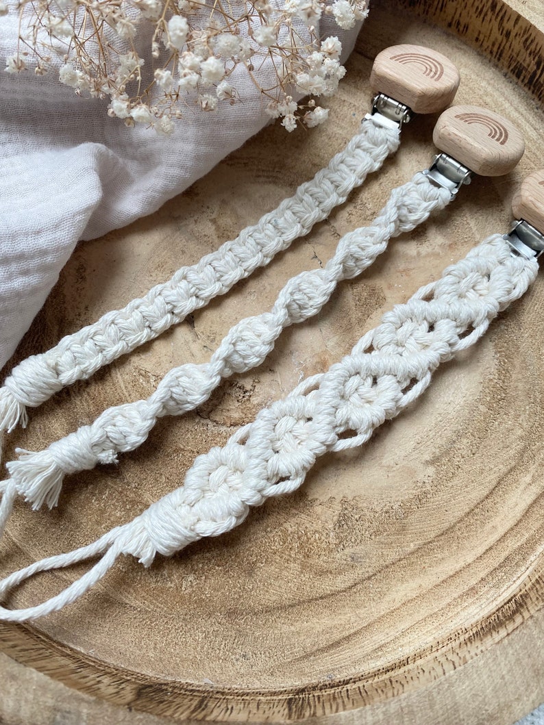 Macrame pacifier chain/first equipment/birth gift/baby/baptism image 2