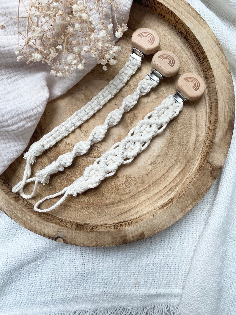 Macrame pacifier chain/first equipment/birth gift/baby/baptism image 1