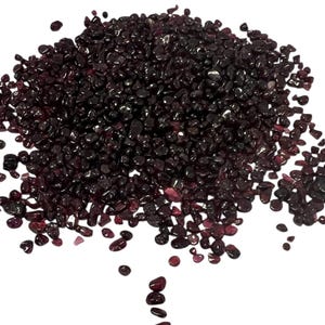 Polished Garnet Chips: 1-3mm Gemstone Pieces for Jewelry, Crafts
