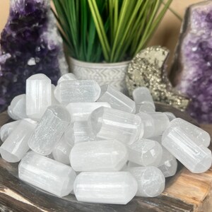 Selenite Tumble, pocket crystals, meditation tools