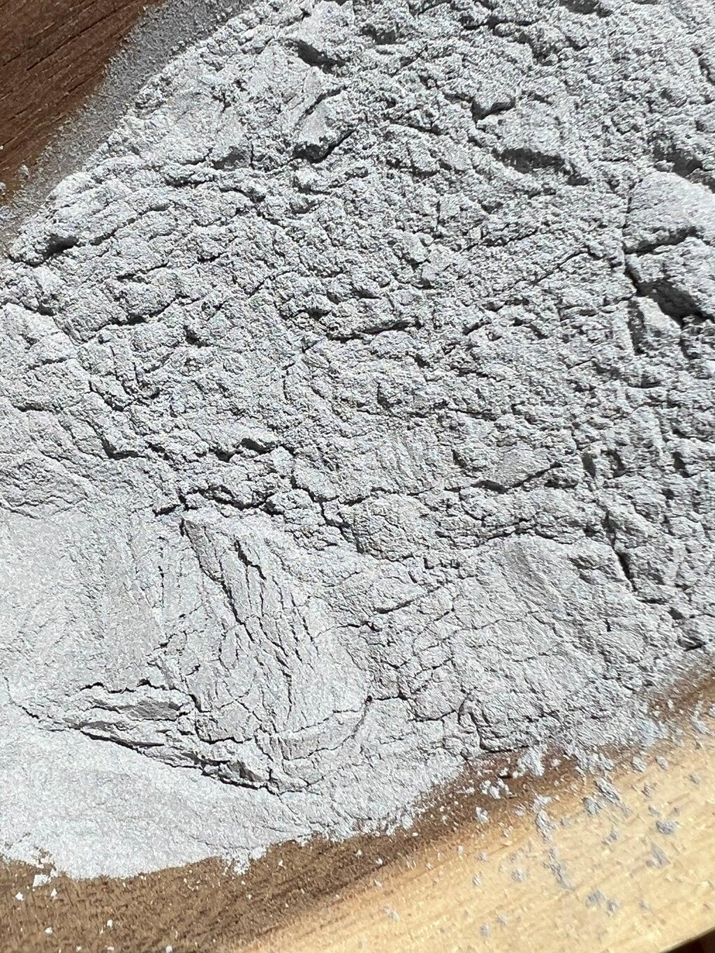 Polvere Di Alluminio 45 µm (325 Mesh) 1kg - Purezza 99,7% - Atomizzata Per Resine E Laboratorio