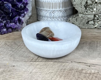 Round Selenite Bowl: 4 inch Crystal Cleansing Jewelry Trinket Dish