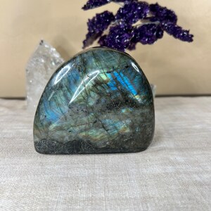 Polished Labradorite Freeform 917g, large, throat, third eye chakra, home decor, spiritual gift