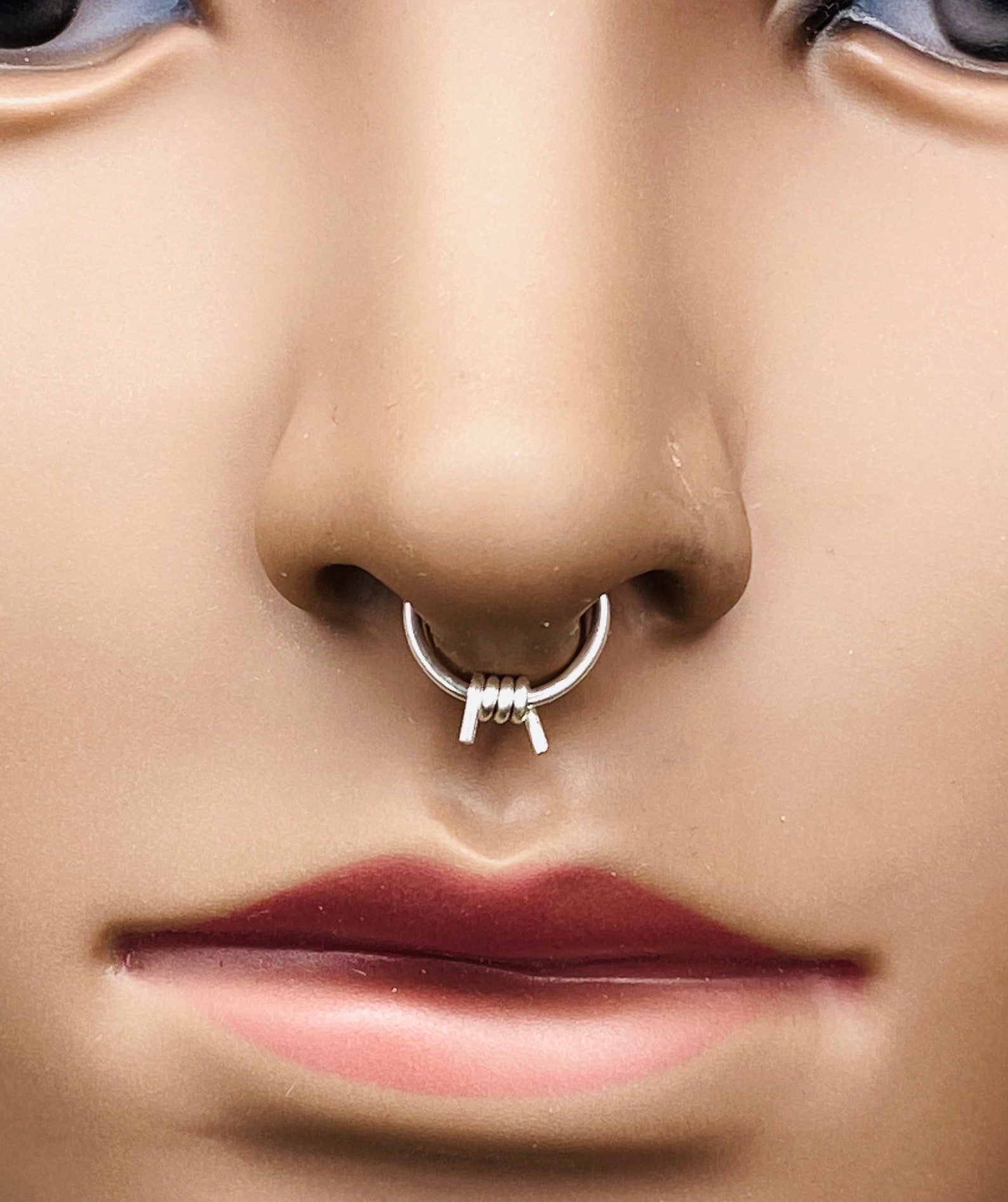 Nose Ring Stuck - e0dswsp