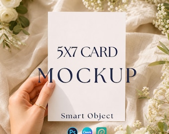 5x7サイズの手持ち招待状モックアップ、ミニマルなウェディングステーショナリーレイアウト（Canva、PSDテンプレート）