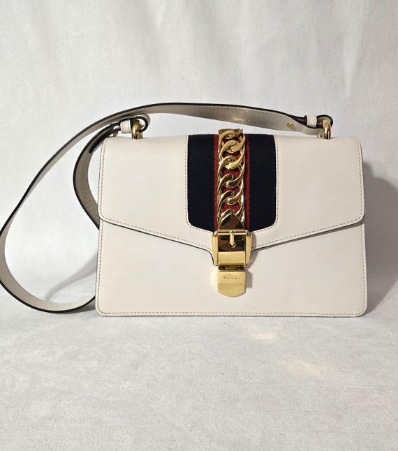 認証済み GUCCI シルヴィ ホワイト カーフスキンレザー 2ウェイ 