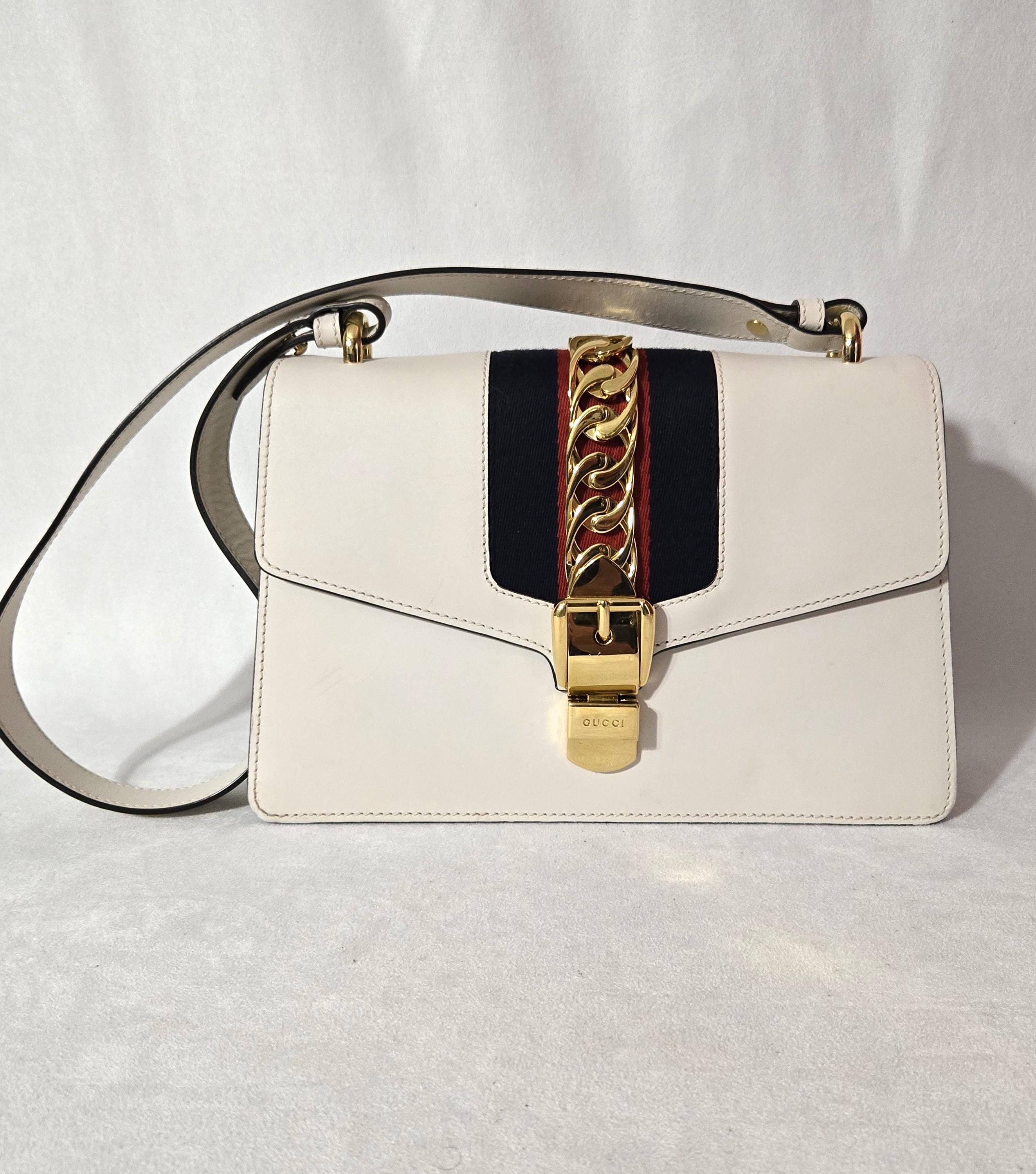 認証済み GUCCI シルヴィ ホワイト カーフスキンレザー 2ウェイ 