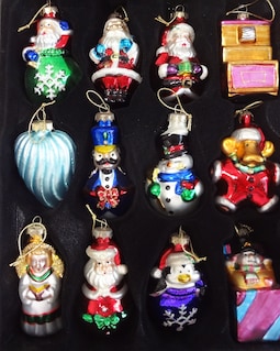Vintage Thomas Pacconi Glass Christmas Ornaments: 31-piece Museum