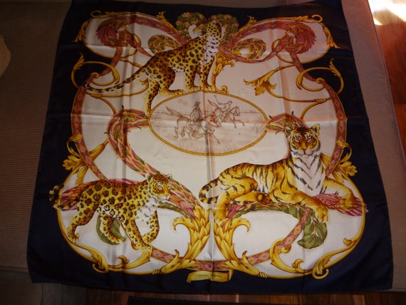 Salvatore Ferragamo ヒョウデザイン スカーフ ヴィンテージ Vintage Salvatore Ferragamo Silk Scarf: Leopard & Tiger Print - Etsy