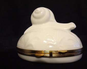 Chamart Limoges France White Porcelain Snail Trinket Box