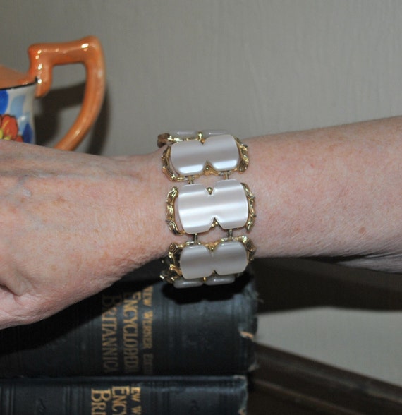 Vintage Gold Bracelet with White Lucite Insets, 1… - image 5