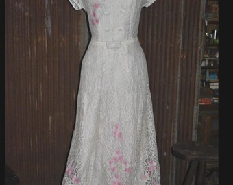 Vintage Floor-Length White Lace  Dress, 1940s Women's Clothing