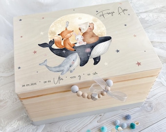 Scatola dei ricordi per neonati con balena e animali della foresta | Regalo unisex in legno con incisione