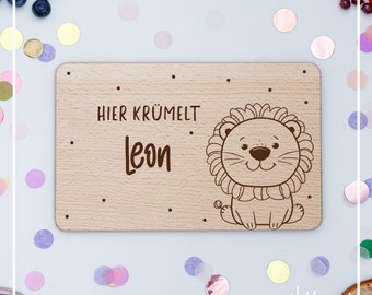 Frühstücksbrettchen Kinder, Baby Geschenk, Brettchen personalisiert, Geburtstagsgeschenk, Holzbrett mit Gravur, Frühstücksbrett,Löwe