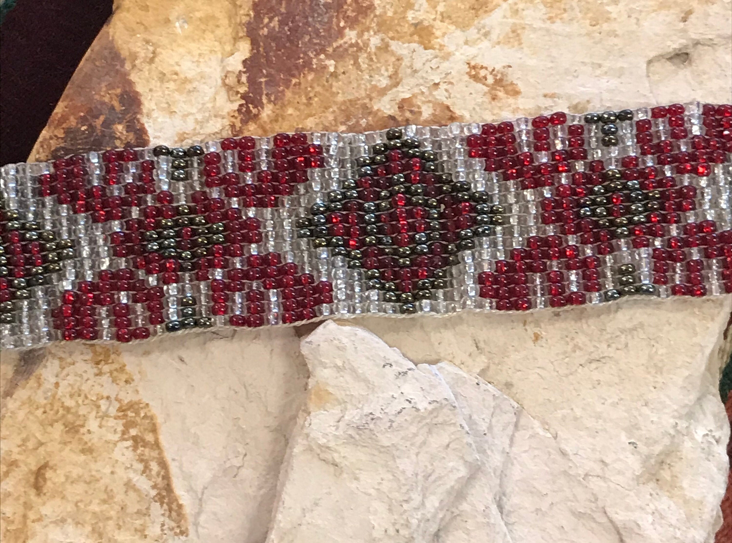 Bracelet style amérindien, 3 rangs, perles bois - ref: b 248 - Un grand marché
