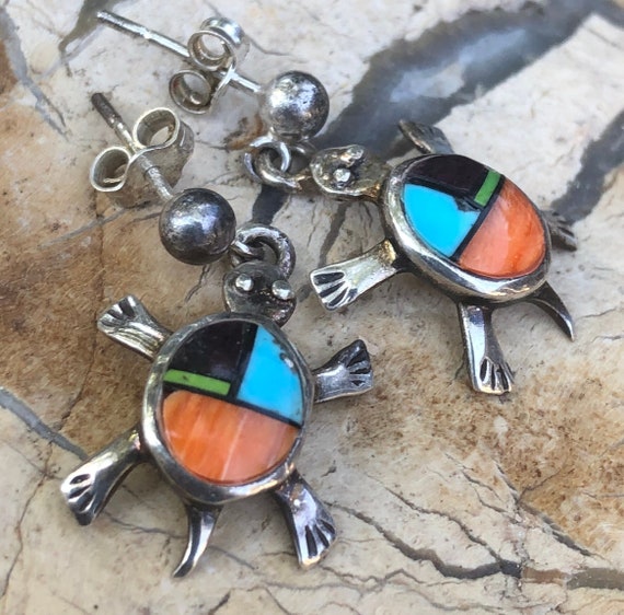 So Cute! Vintage Native American Navajo Spiny Oyster Sterling Silver Turtle Earrings So Cute! Vintage Native American Navajo Spiny Oyster Sterling Silver Turtle Earrings