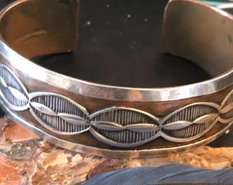 Impressive Vintage Native American Navajo Doug Etsitty Feather Sterling Silver Bracelet Old Impressive Vintage Native American Navajo Doug Etsitty Feather Sterling Silver Bracelet Old