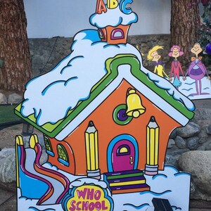 Grinch Yard Decoration, Whoville House, Whoville Yard Sign, Whoville Christmas Decoration, Printed on: 4mm CORRUGATED BOARD!